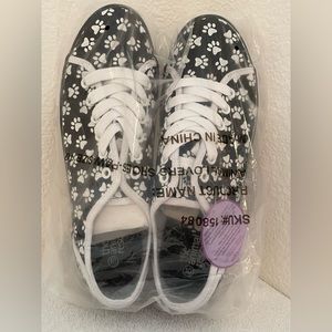 New Paw Print Black & White Shoes